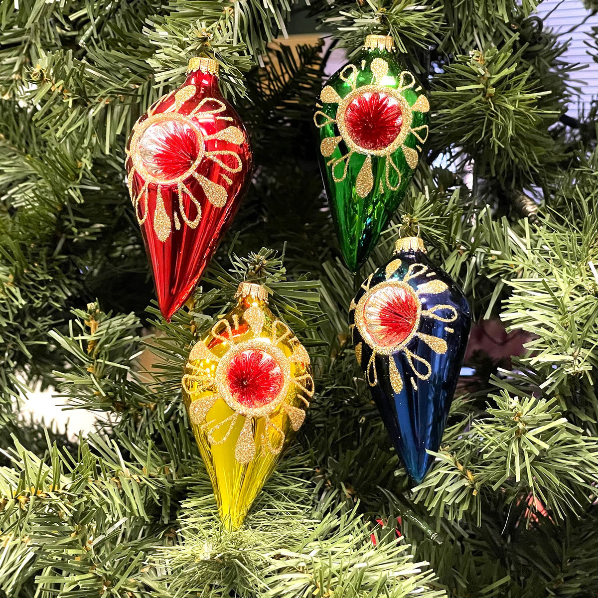 Glass Christmas Tree Ornaments - 67mm/2.63" [4 Pieces] Decorated Balls from Christmas by Krebs Seamless Hanging Holiday Decor (Traditional Colors 4" Drop Reflectors)
