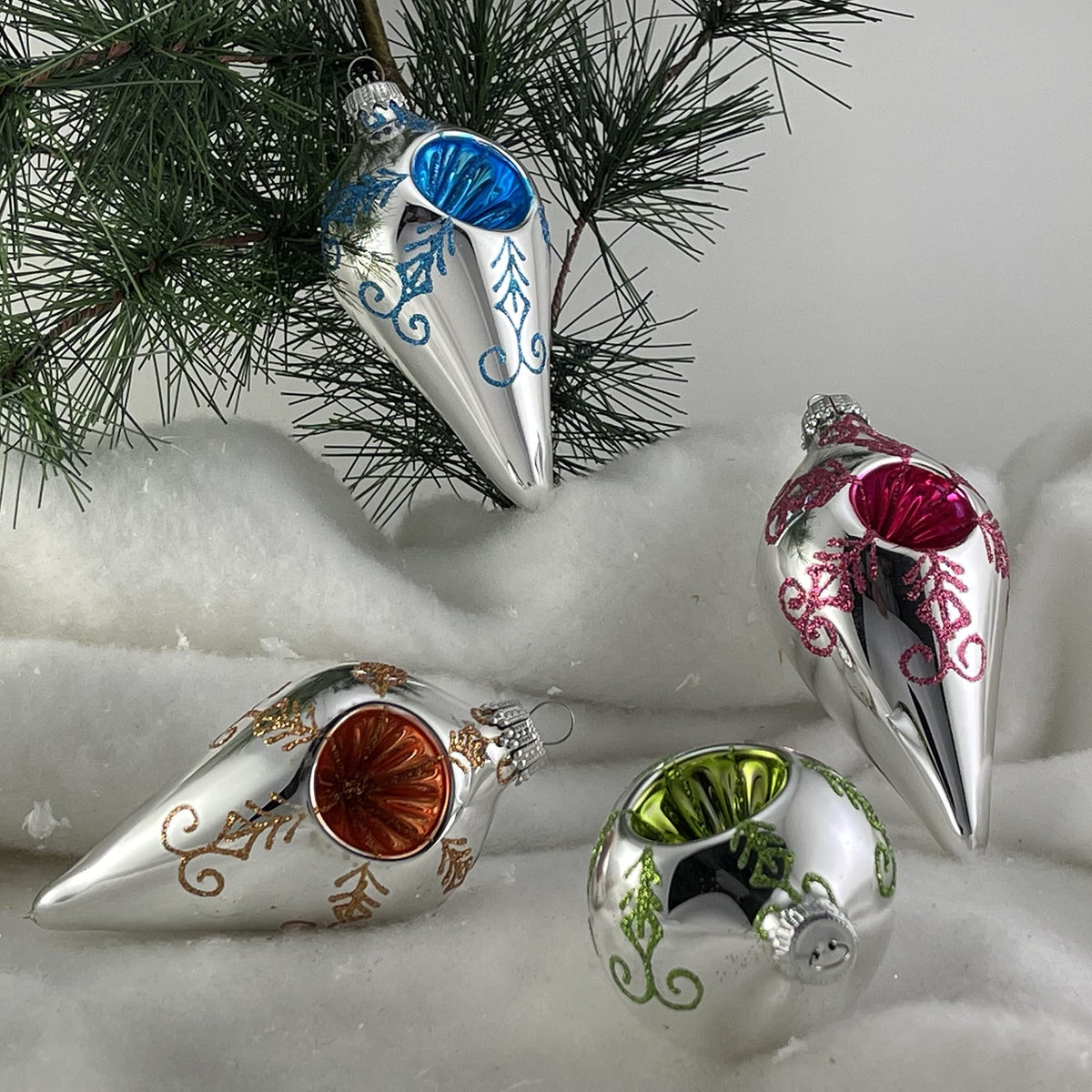 Glass Christmas Tree Ornaments - 67mm/2.625" [4 Pieces] Decorated Balls from Christmas by Krebs Seamless Hanging Holiday Decor (Bright Silver 4" Drops with Reflectors)