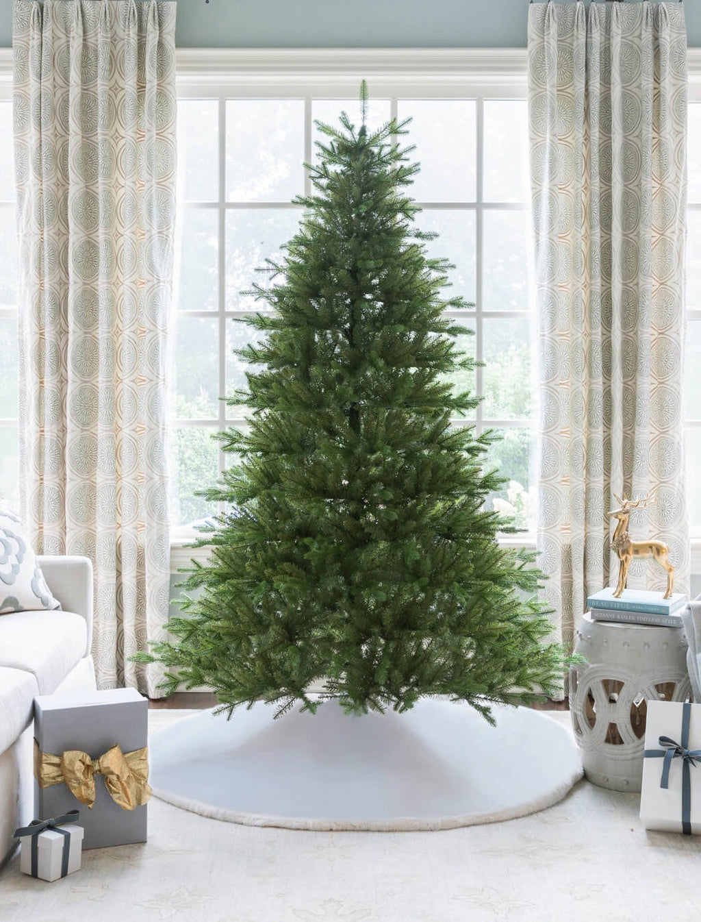 7.5' Alpine Fir Artificial Christmas Tree 2500 Lux LED Lights