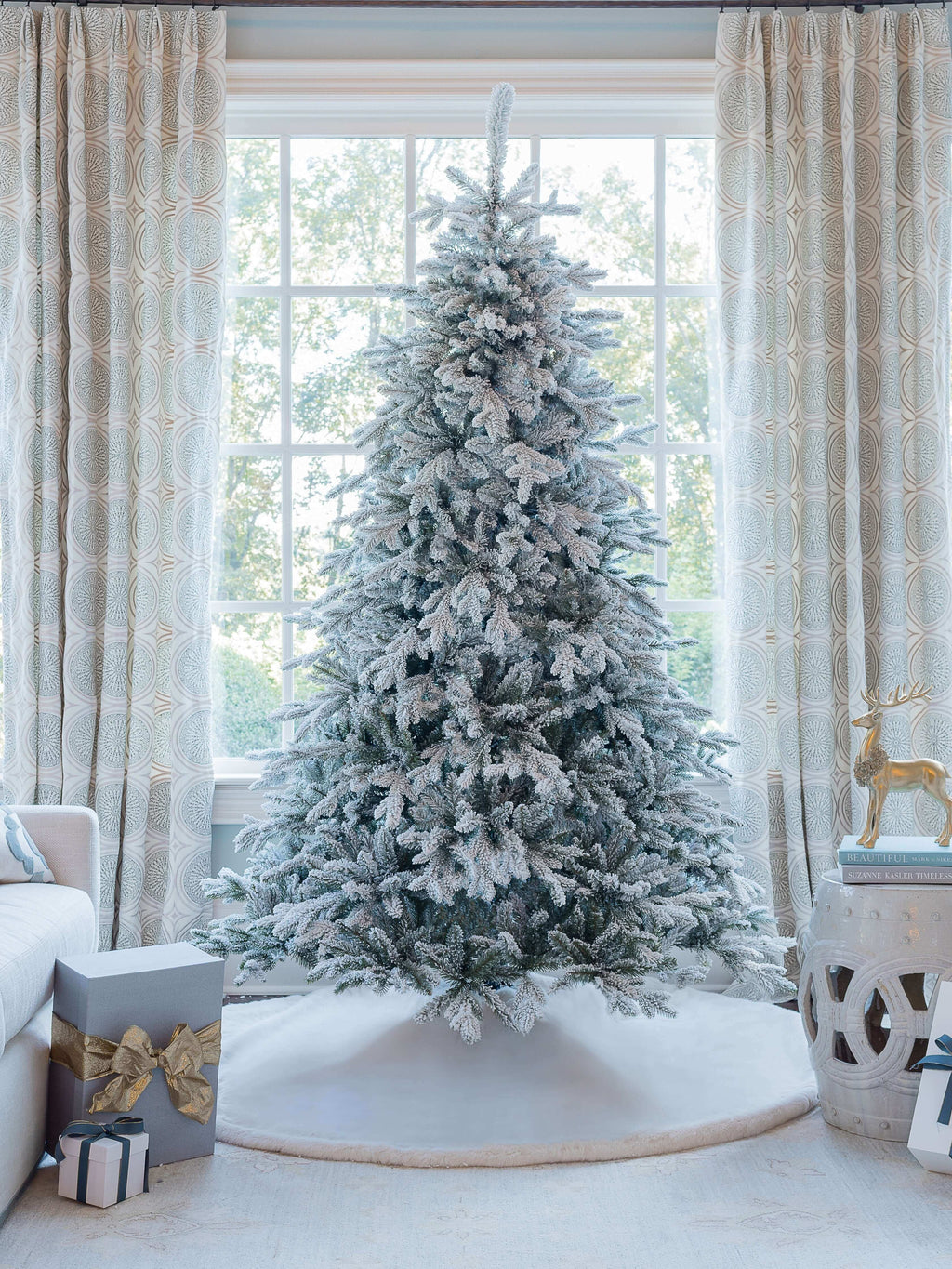 6.5' Queen Flock® Artificial Christmas Tree with 750 Warm White LED Lights