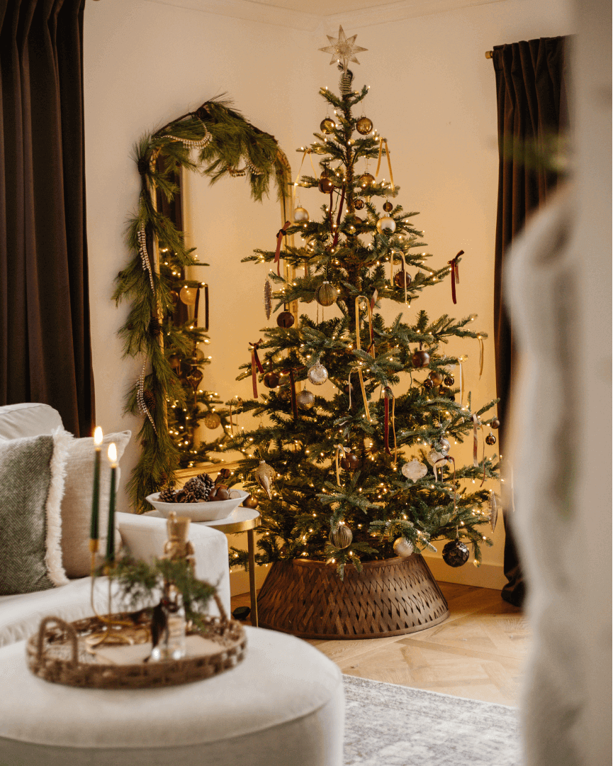 7' King Noble Fir™ Artificial Christmas Tree with 500 Warm White LED Lights