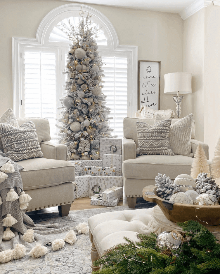 10' King Flock® Slim Artificial Christmas Tree with 1000 Warm White LED Lights