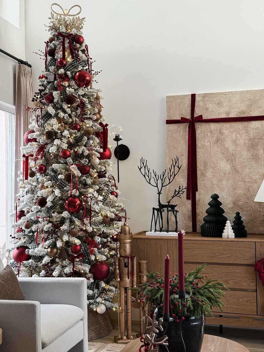 10' King Flock® Slim Artificial Christmas Tree with 1000 Warm White LED Lights
