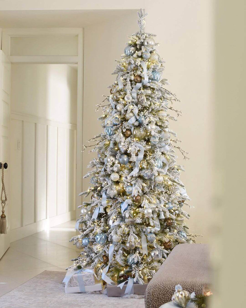 7.5' Queen Flock® Slim Artificial Christmas Tree With 650 Warm White LED Lights
